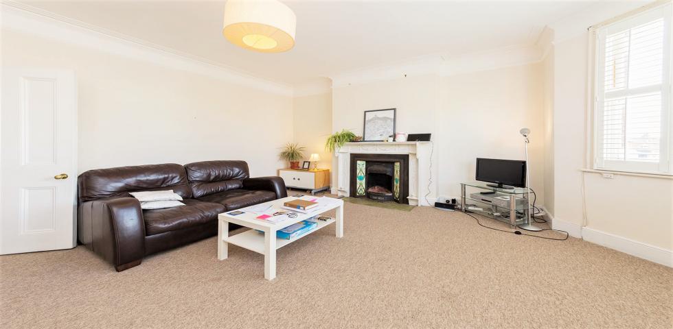 			NEW INSTRUCTION, 2 Bedroom, 1 bath, 1 reception Flat			 Harlesden Road, WILLESDEN GREEN